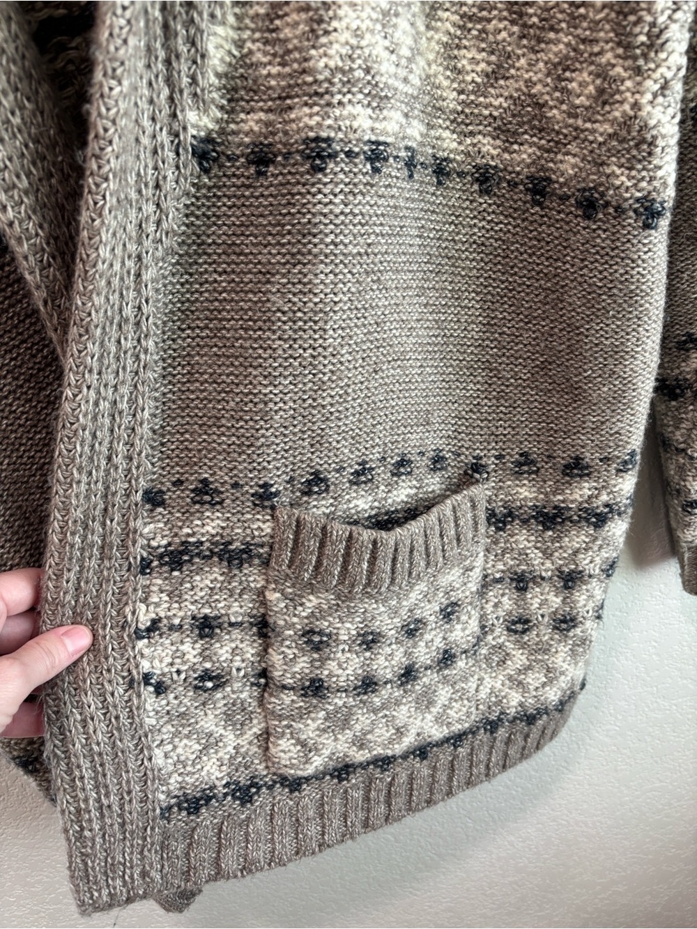 Abercrombie & Fitch Shawl Collar Cardigan Sweater Neutral Women’s Size Large - Picture 6 of 7